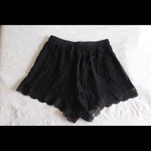 {NWOT} Boutique - No Brand - Black Lace Shorts
